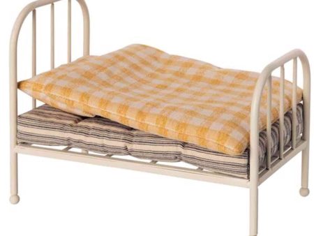 Maileg Vintage Bed Online